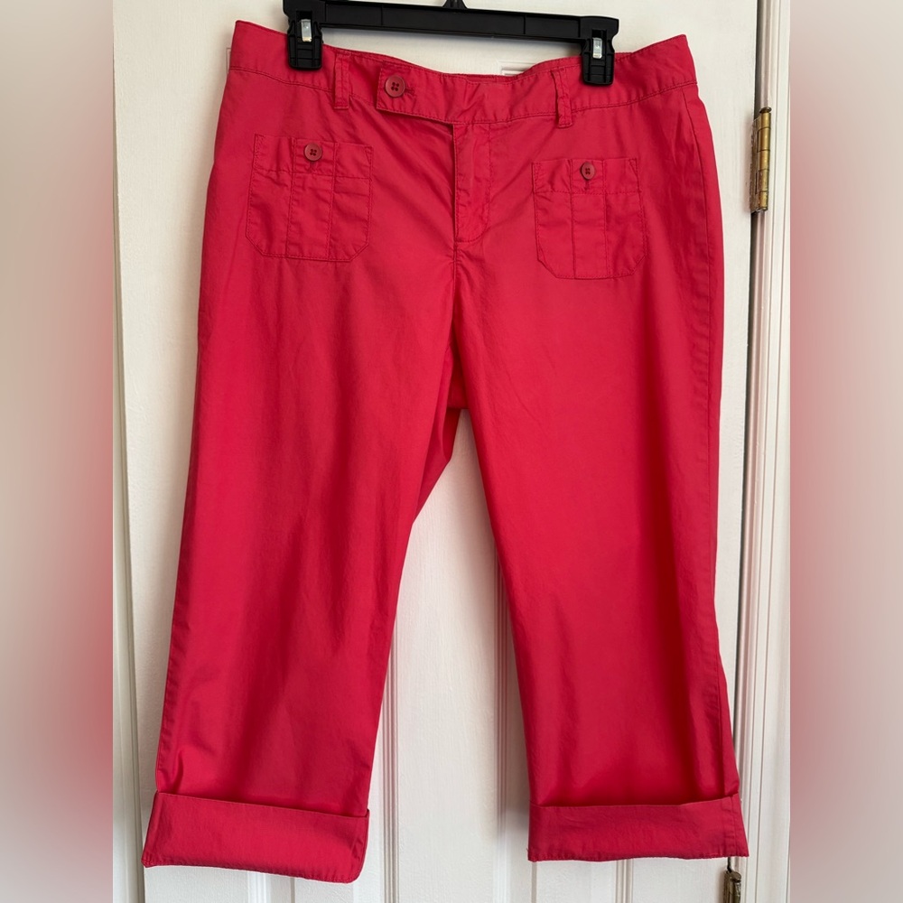 Ann Taylor LOFT Vibrant Pink Cropped Pants Size 8